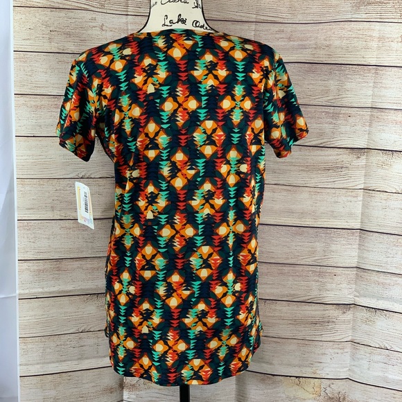 LuLaRoe Gracie Short Sleeve Top - Picture 2 of 5